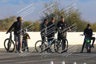 media/Feb-06-2025-Racers Edge (Thu) [[c17ed6f7b1]]/3-Around the Pits-Track Walk/